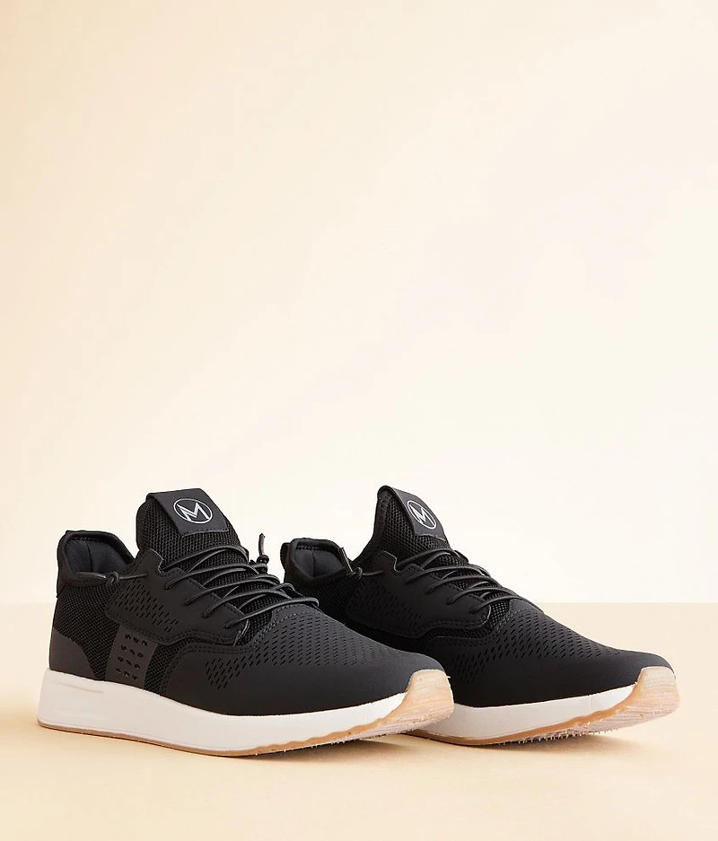 Essential Sneaker