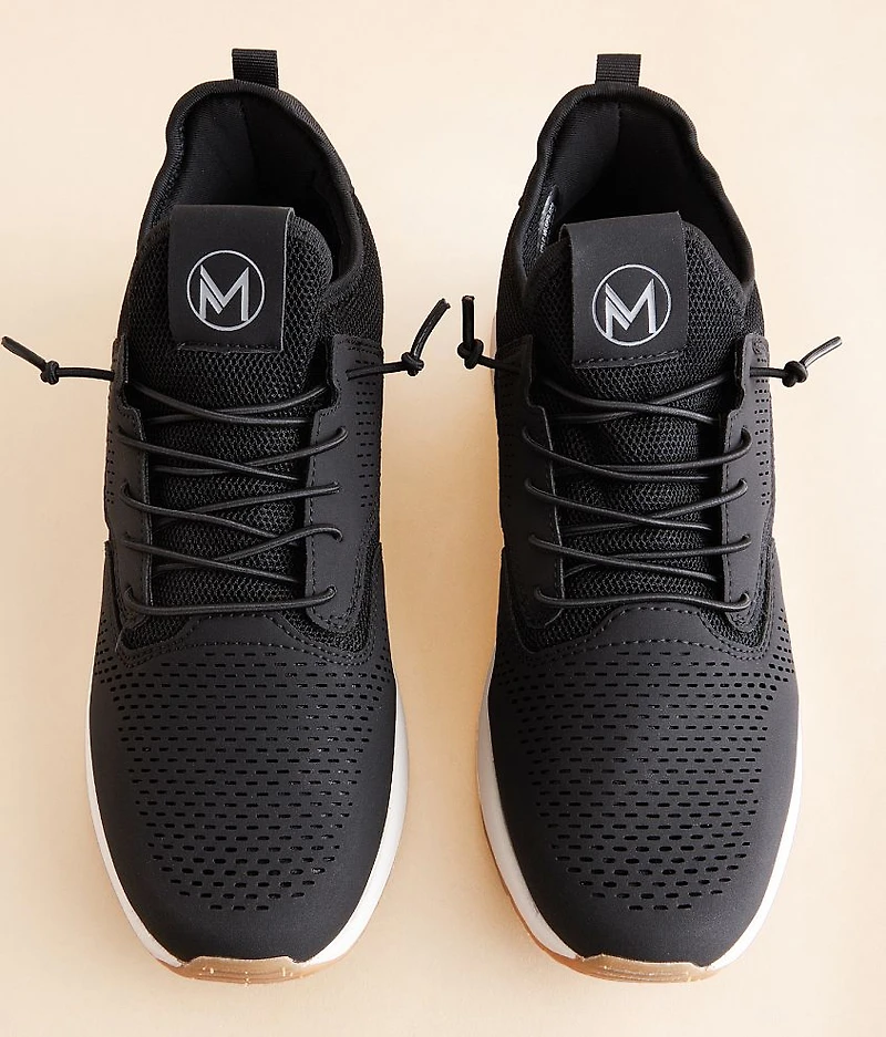 Essential Sneaker