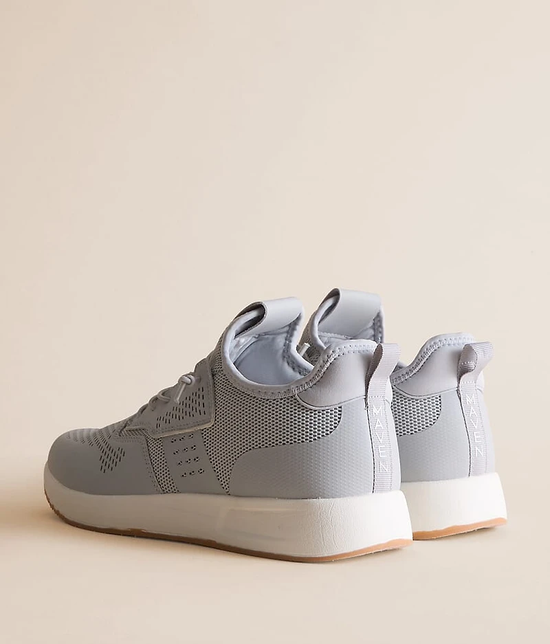 Essential Sneaker