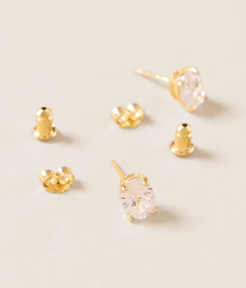 Oval Cut Stud Earring