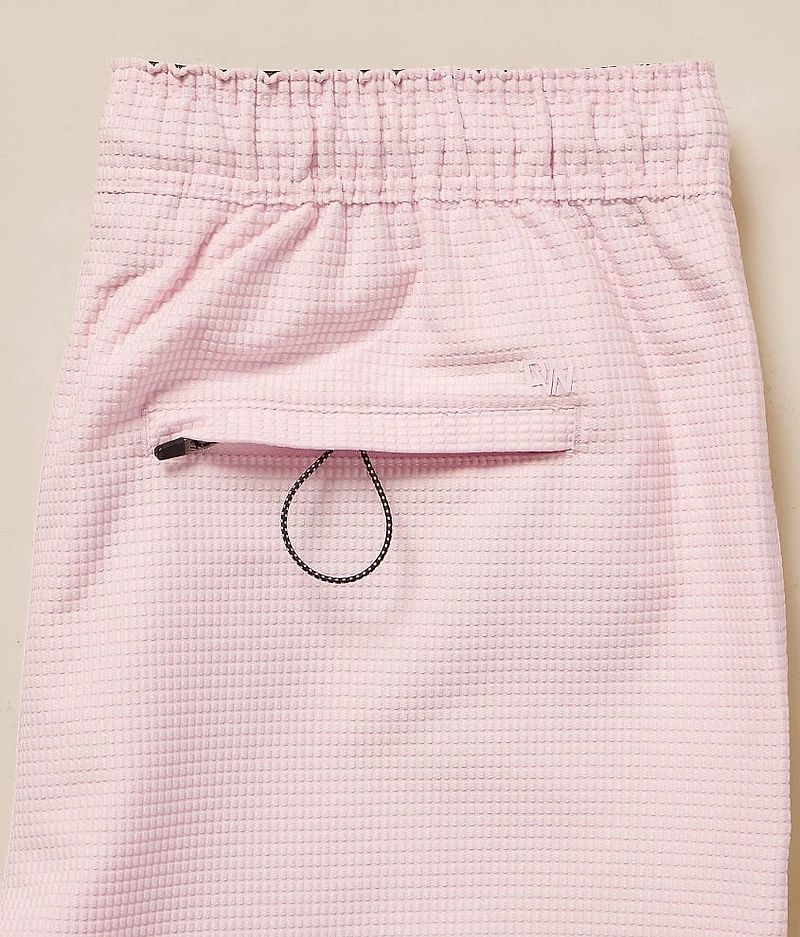 Textured Hybrid Stretch Short