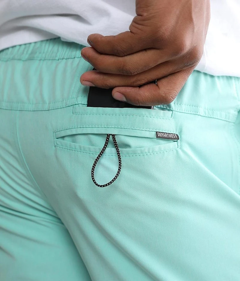 Solid Stretch Walkshort