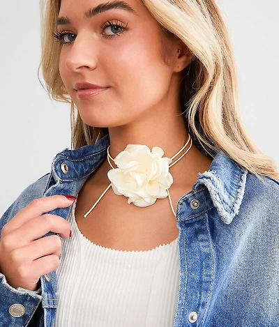 Rosette Necklace