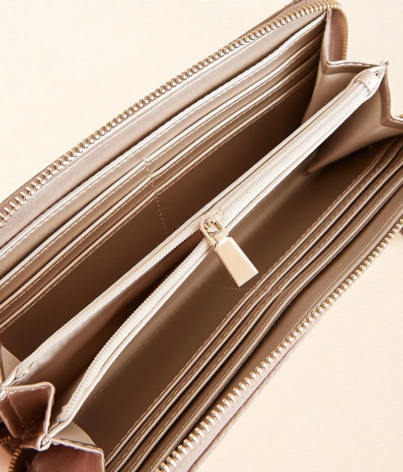 Cresidia Wristlet Wallet
