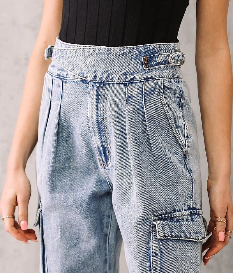 Ultra High Ankle Straight Cargo Jean