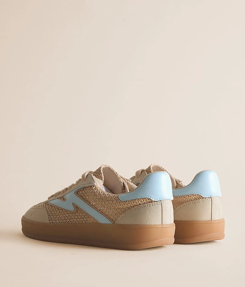 Gia Sneaker