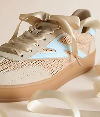 Gia Sneaker
