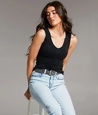 BKE core Floral Textured Tank Top