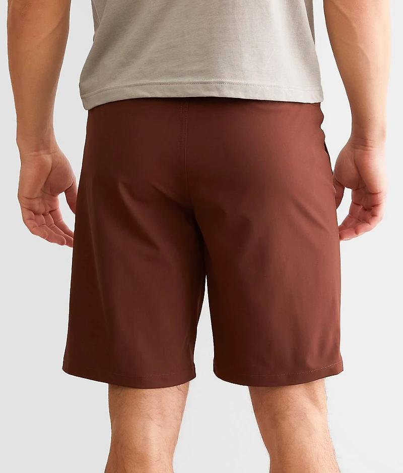 Essential Performance Short