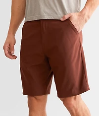 Essential Performance Short
