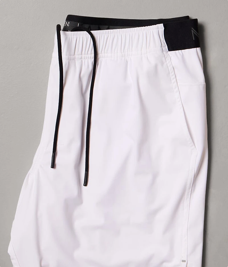 Dash Train Stretch Short