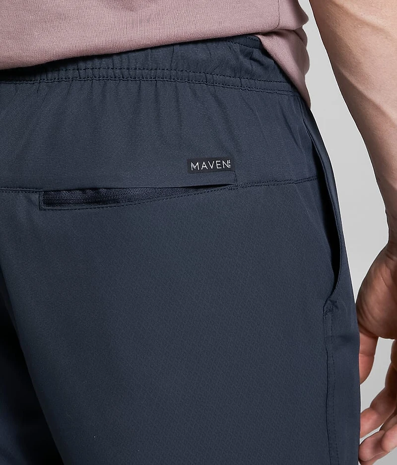 Tailwind Stretch Short