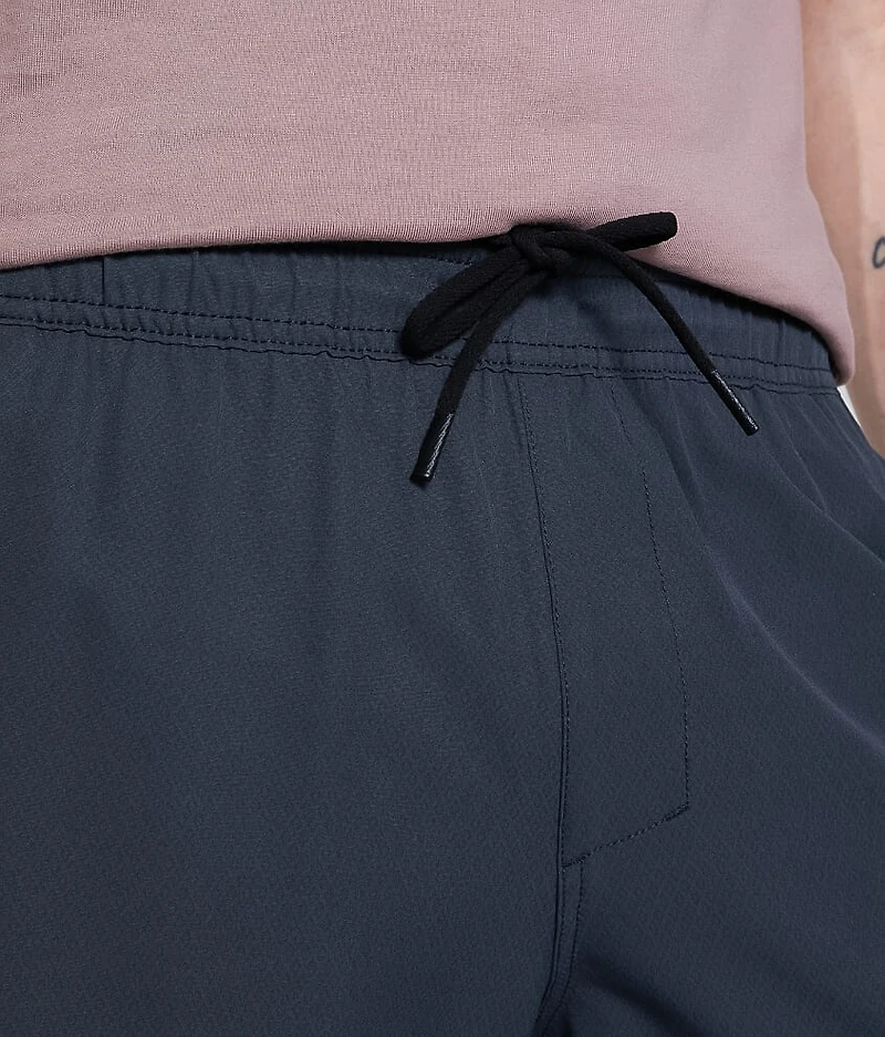 Tailwind Stretch Short