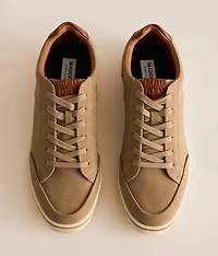 Zion Sneaker