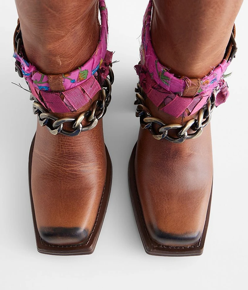 Cash Leather Ankle Boot