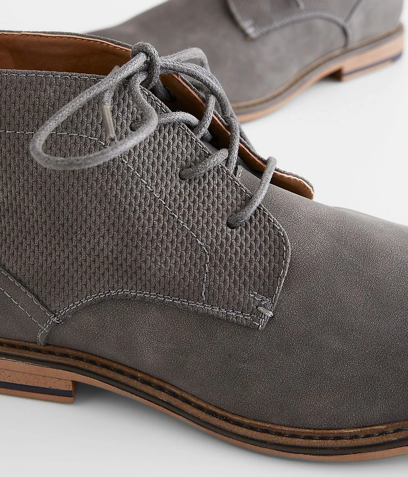 Gritty Shoe