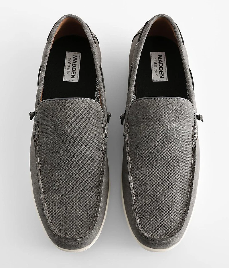 Pynnto Shoe