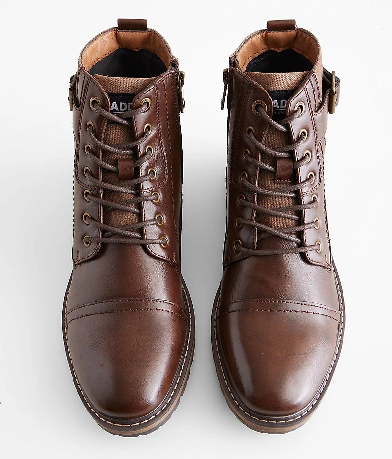 Teetr Boot