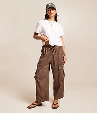 Cropped Wide Leg Cargo Pant