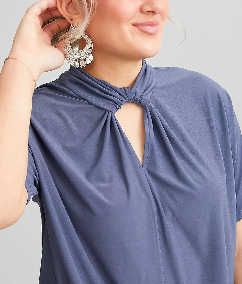 Twisted Front Top