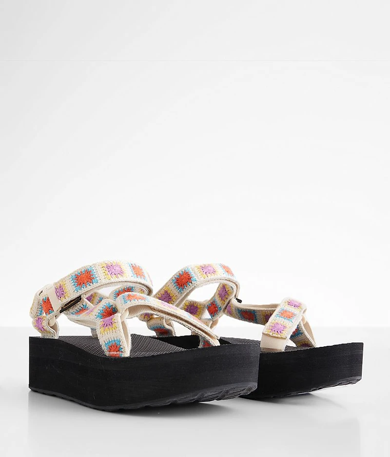 Universal Flatform Sandal