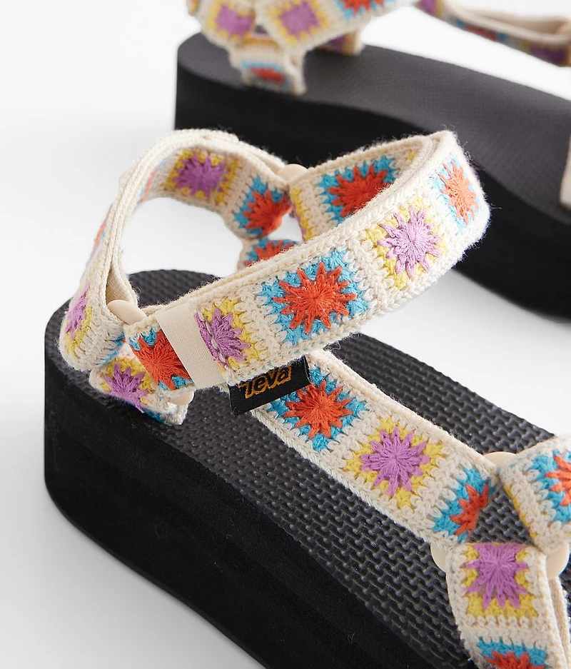 Universal Flatform Sandal