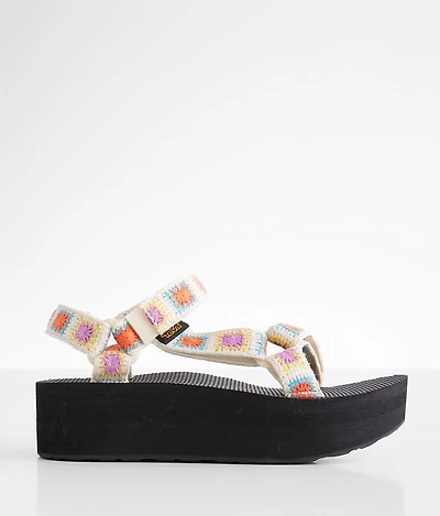 Universal Flatform Sandal