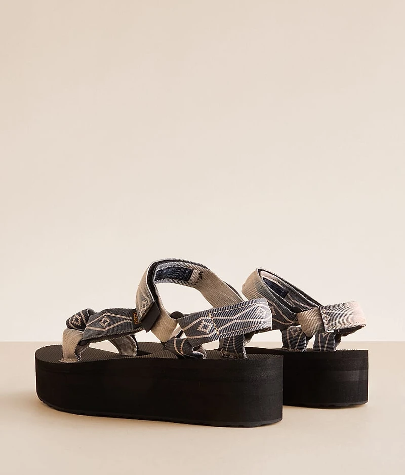 Flatform Universal Sandal