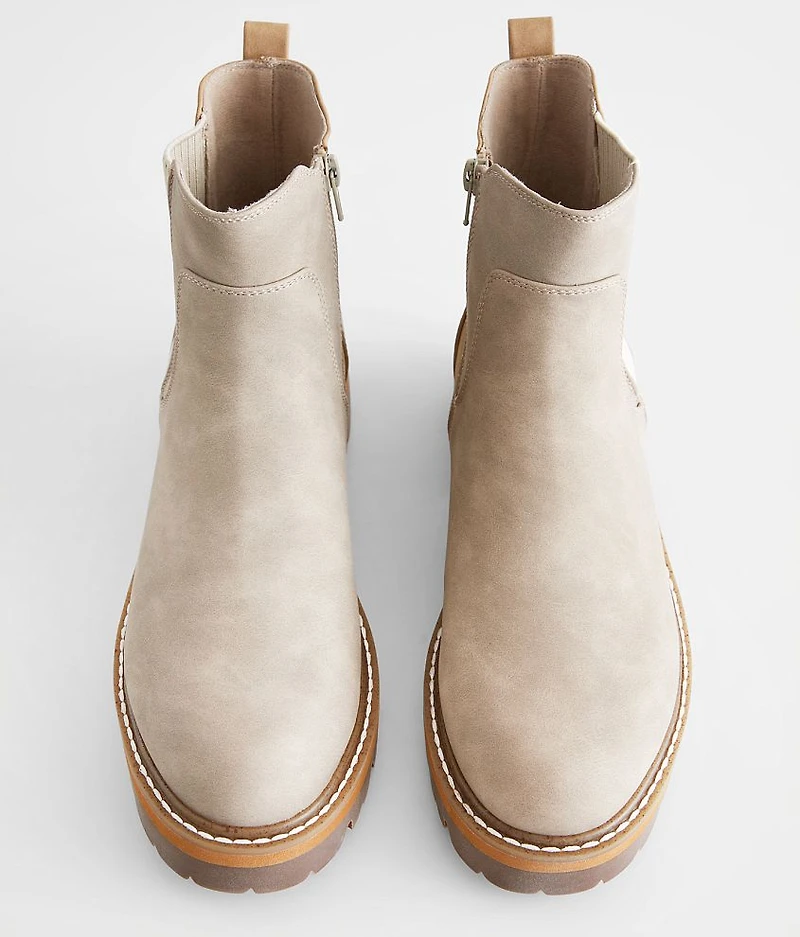 B-52 Ankle Lug Boot