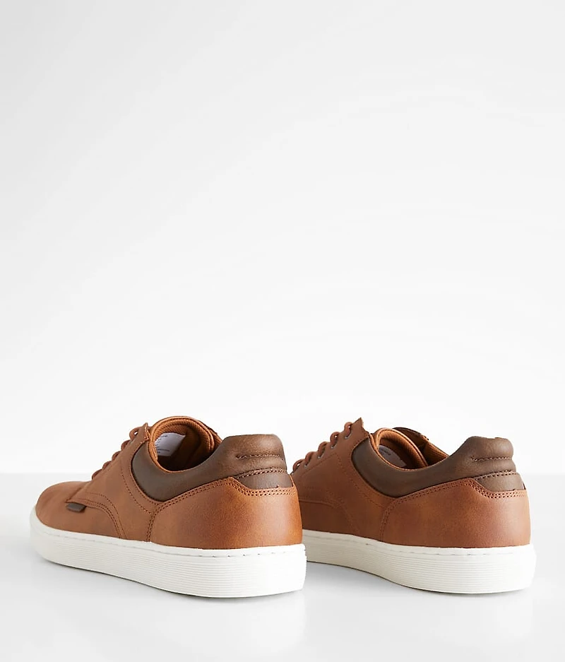 Luke Sneaker