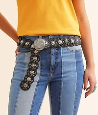 Cut-Out Circle Belt