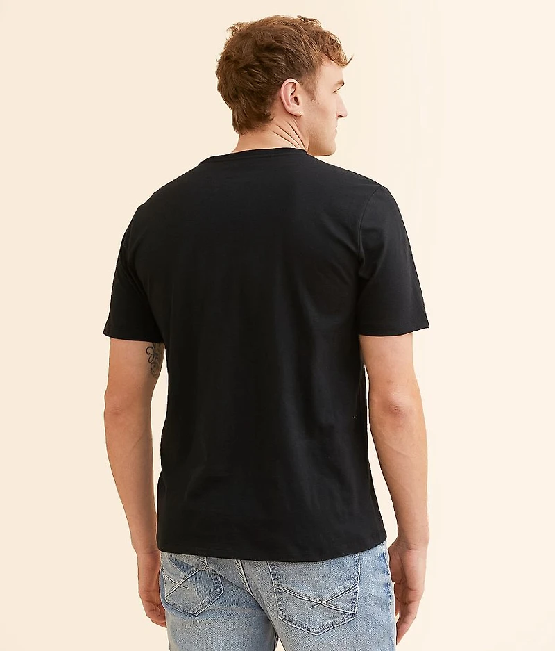Everyday Leafy Split T-Shirt