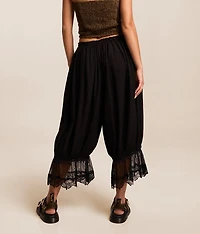 Cropped Lace Balloon Pant
