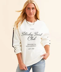 Saturday Social Pullover
