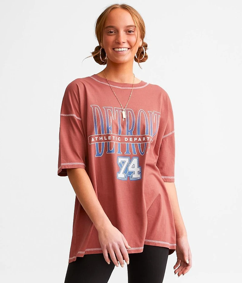 Detroit T-Shirt - One Size