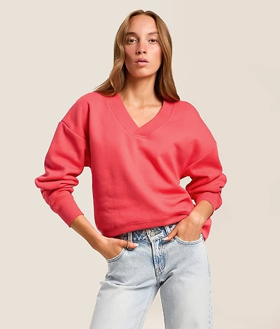V-Neck Pullover