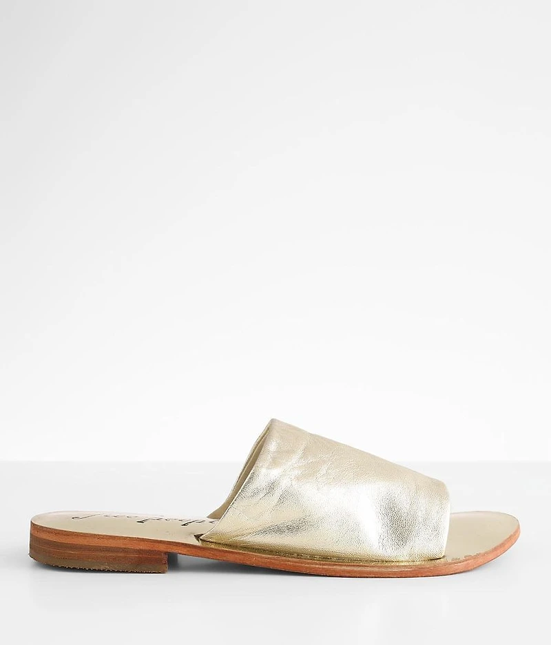 Vicente Leather Slide Sandal