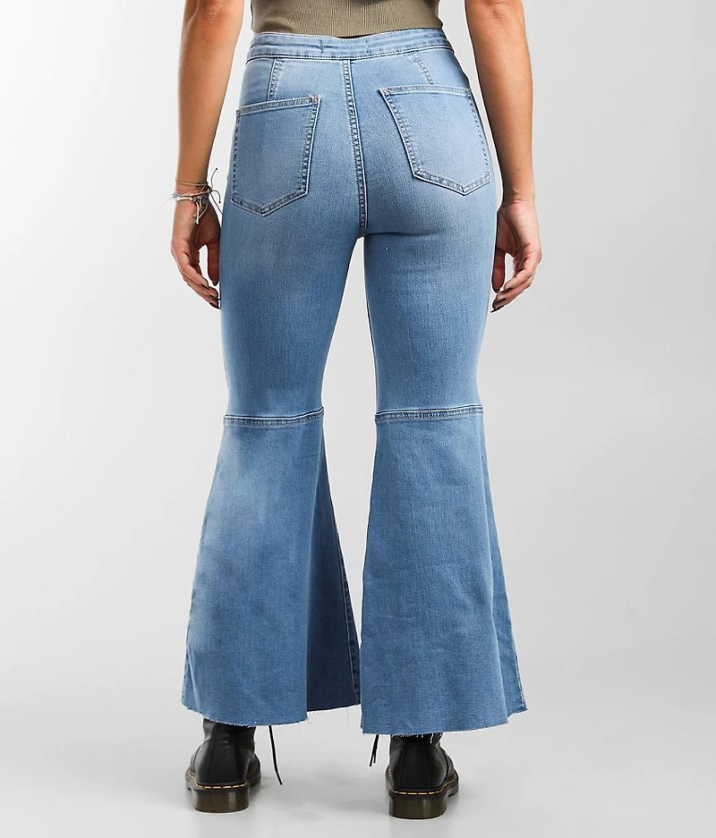 Youthquake Cropped Flare Stretch Jean