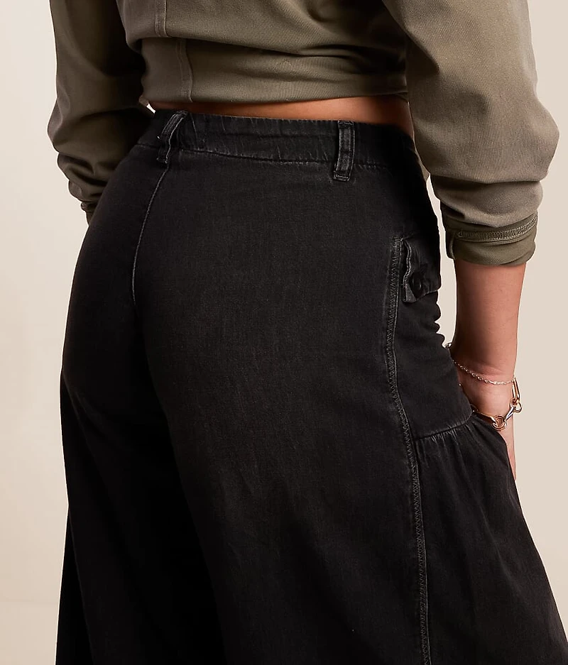 Lotus Wide Leg Jean