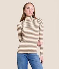 Good Turtleneck Top
