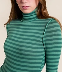 Good Turtleneck Top