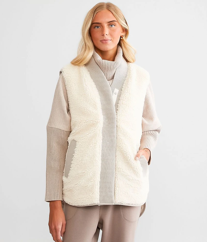 Covey Reversible Vest