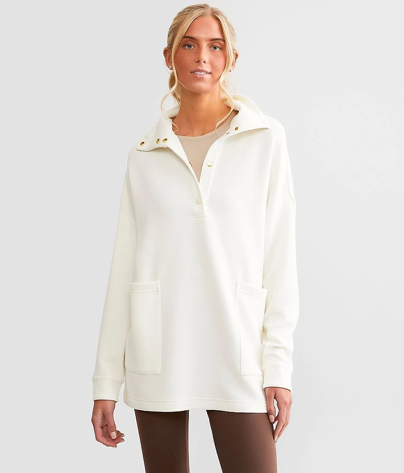 Meredith Longline Henley Pullover
