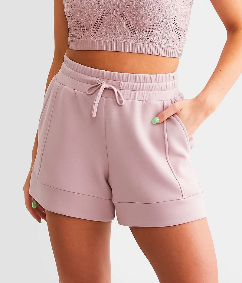 Atrium Marled Short