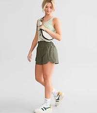 Active Stretch Short