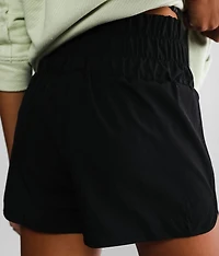 Active Stretch Short