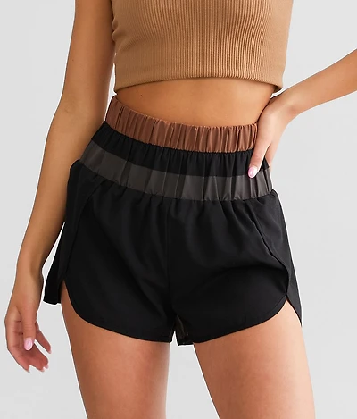 New Active Stretch Short
