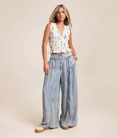 High Rise Wide Leg Jean