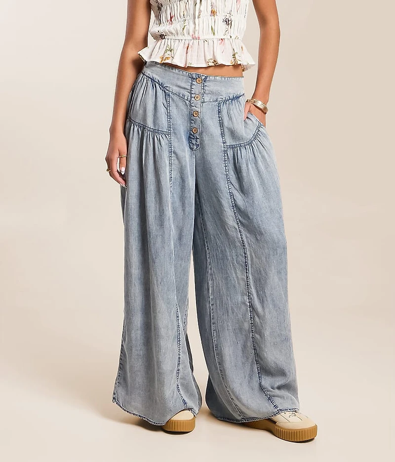 High Rise Wide Leg Jean