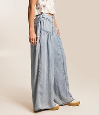 High Rise Wide Leg Jean